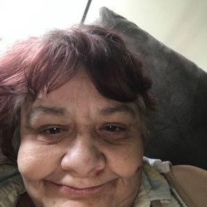 Meet your Posher, Debra